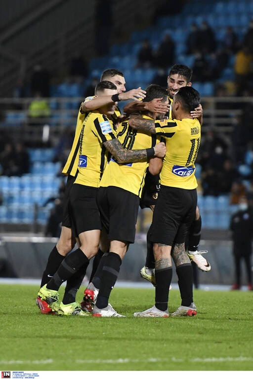 ΠΑΣ Γιάννινα-ΑΕΚ: Ξέσπασμα χαράς στο γκολ του Σάκχοφ (photos)