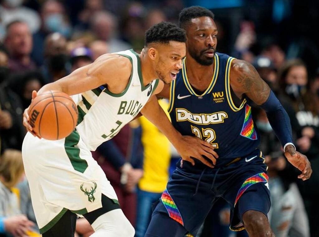 NBA: Συνεχίζουν απτόητοι Μπακς και Γιάννης (photos+video)