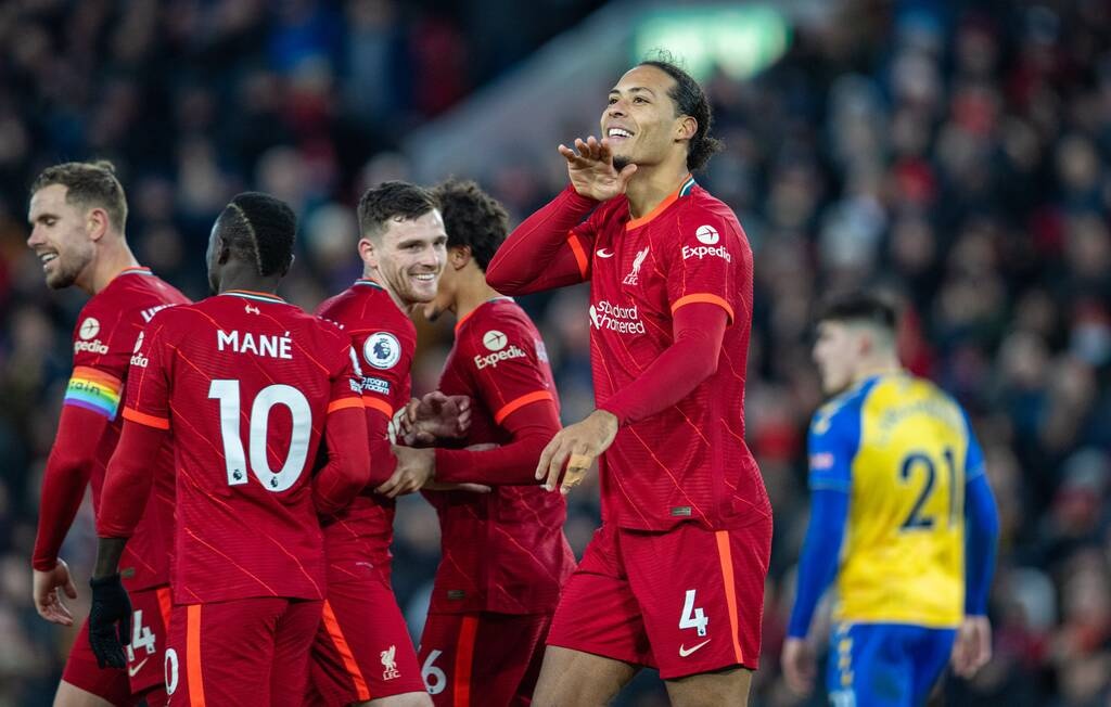 Premier League: Σκαρφάλωσε δεύτερη με τεσσάρα η Λίβερπουλ (vid+pics)