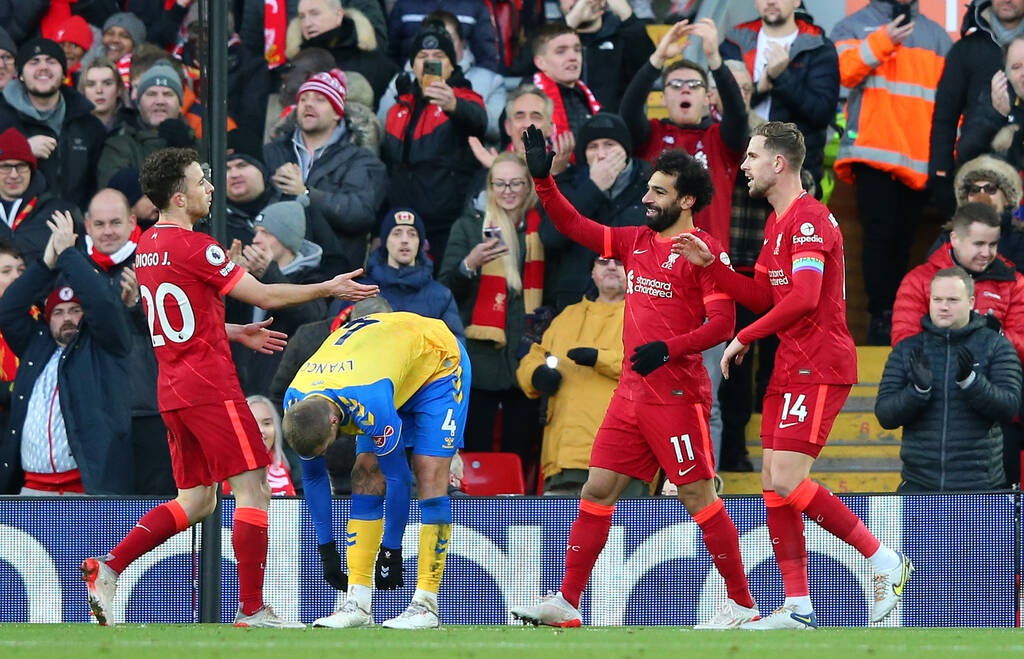 Premier League: Σκαρφάλωσε δεύτερη με τεσσάρα η Λίβερπουλ (vid+pics)