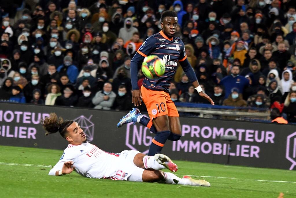 Ligue 1: Νίκησε και προσπέρασε η Λιόν (Photos)