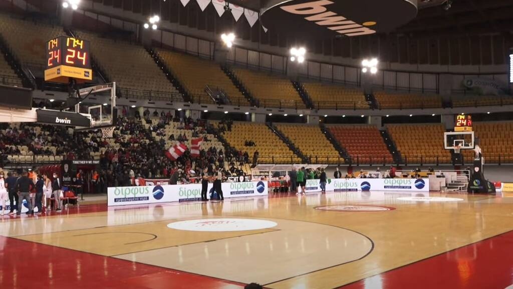 Ένταση στο Ολυμπιακός-Παναθηναϊκός - Απειλήθηκε σύρραξη με Ριντ (photos)