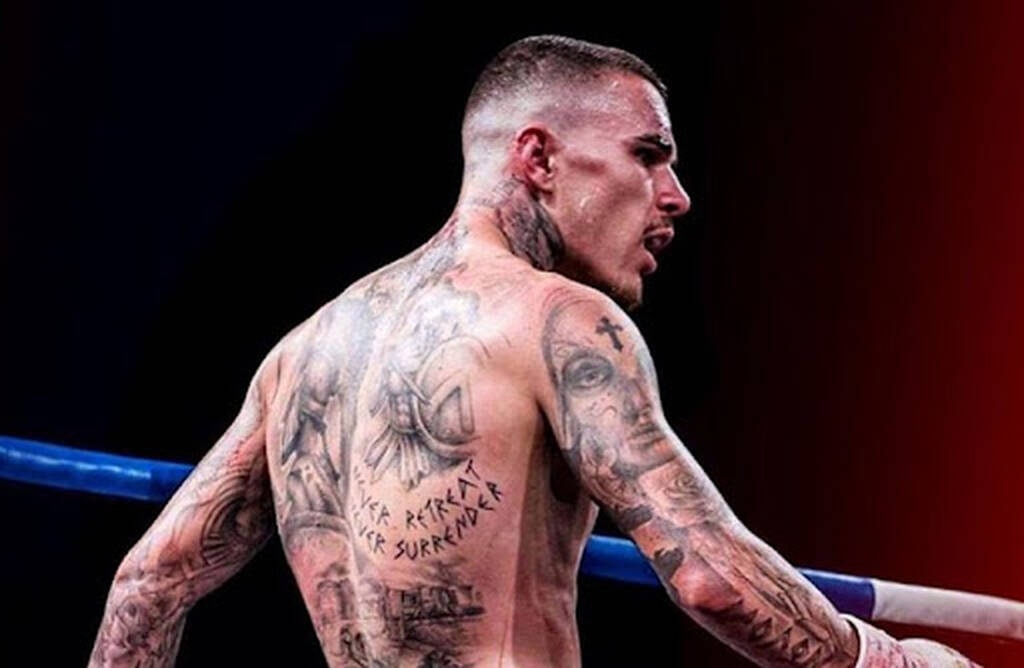 Πυγμαχία: Νέος παγκόσμιος πρωταθλητής ο Καμπόσος (photos+video)