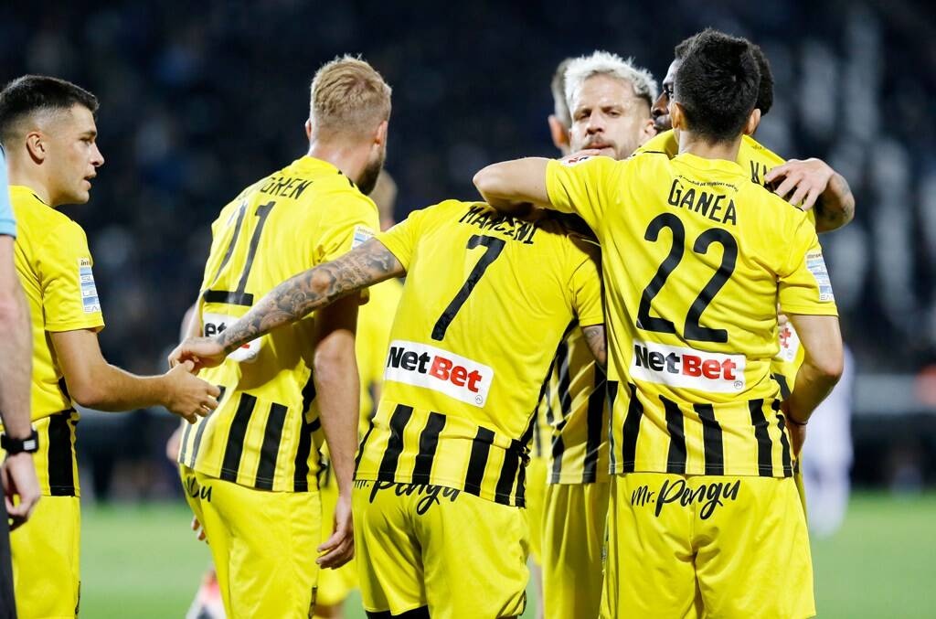 Άρης: Τα… έσπασαν στα αποδυτήρια της Τούμπας - Τι ζήτησαν από Καρυπίδη (photos+videos)