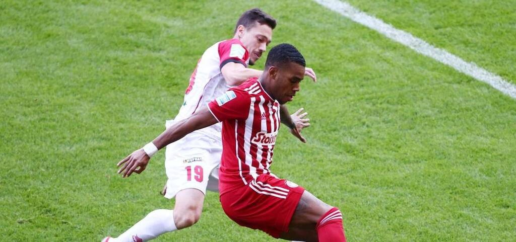 Λεβαδειακός-Ολυμπιακός: Δίνει ανάσες - Θέλει πρόκριση από σήμερα