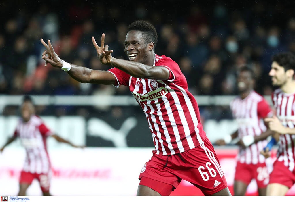 ΟΦΗ-Ολυμπιακός: «Ντύθηκε» Ελ Αραμπί ο Σισέ κι έκανε το 1-2! (video+photos)