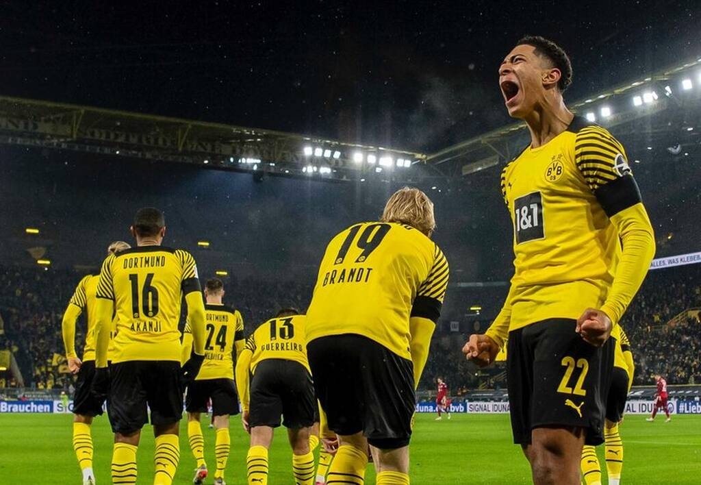 Bundesliga: Ο παικταράς Λεβαντόφσκι με ρεκόρ καθάρισε το ντέρμπι! (vid+pics)