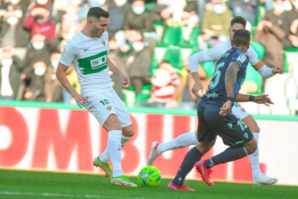 La Liga: «Ανάσα» για Έλτσε, μένει χαμηλά η Κάντιθ (Photos)