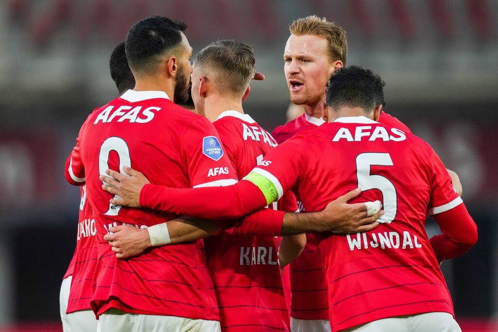 Eredivisie: Μπήκε με τη μπάλα στα δίχτυα ο Παυλίδης! (video+photos)