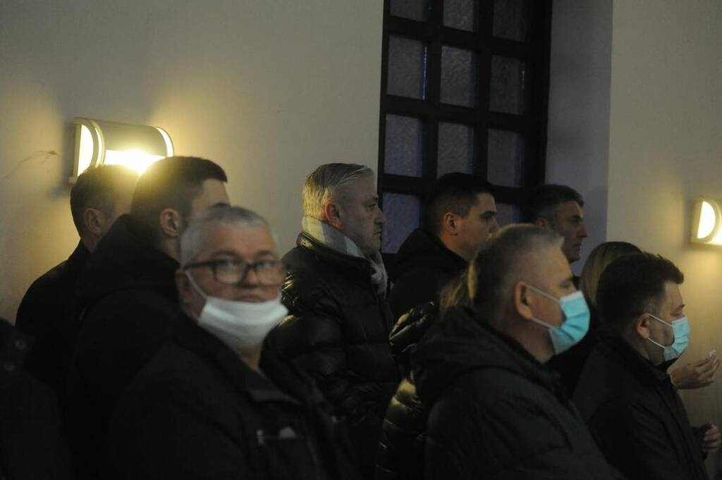 Το «τελευταίο» αντίο στον Γέλοβατς - Κηδεύτηκε σε κλίμα οδύνης