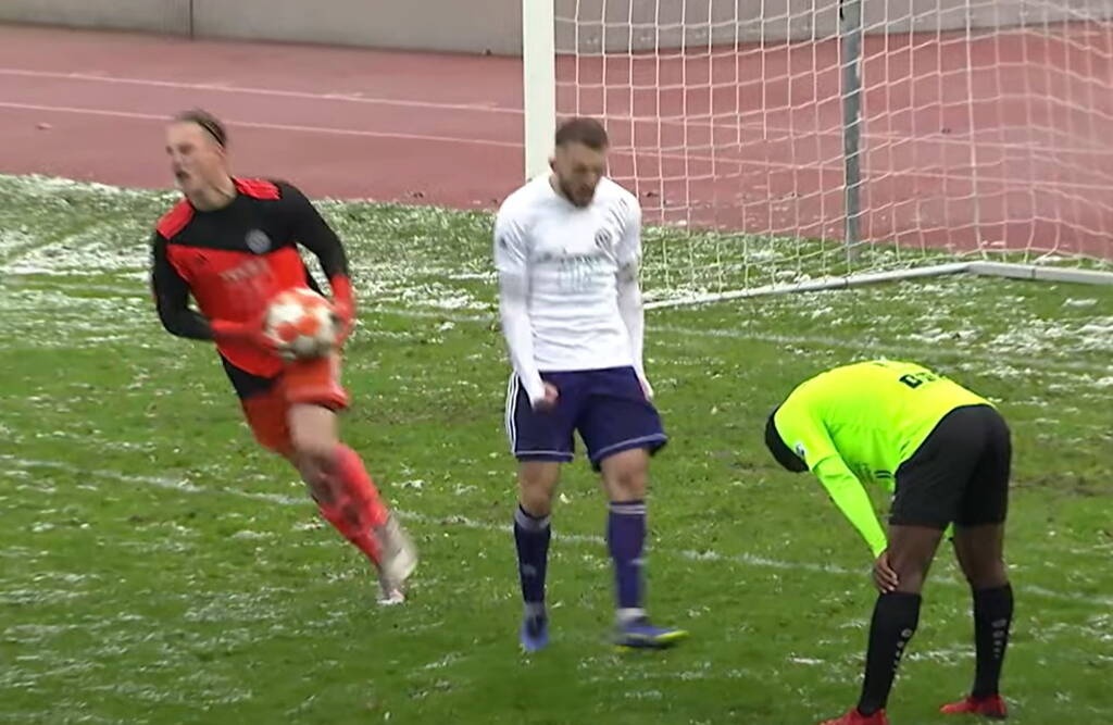 Αν δεν το δεις δε θα το πιστέψεις - Η χαμένη ευκαιρία της χρονιάς που έγινε Viral (video)