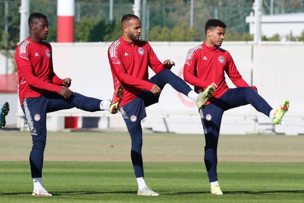 Ολυμπιακός: Χωρίς Βαλμπουενά κόντρα στην Αντβέρπ - Η αποστολή του Μαρτίνς (photos)