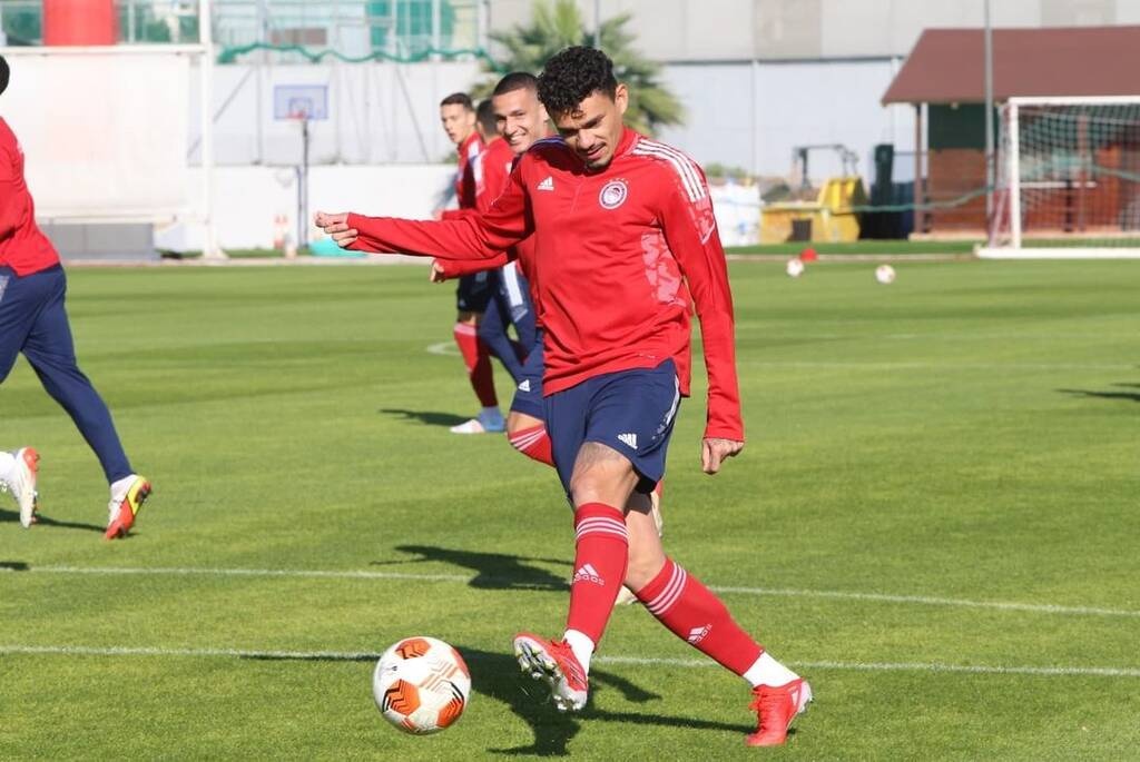 Ολυμπιακός: Χωρίς Βαλμπουενά κόντρα στην Αντβέρπ - Η αποστολή του Μαρτίνς (photos)