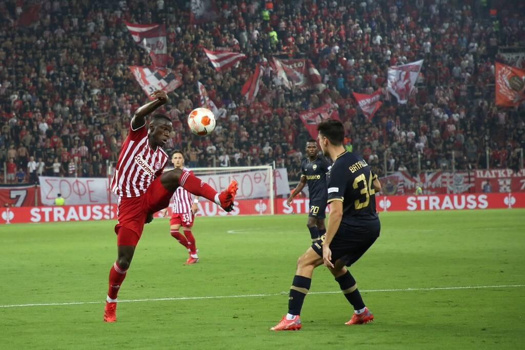 Αντβέρπ-Ολυμπιακός: Κυνηγώντας την πρωτιά και την ελπίδα