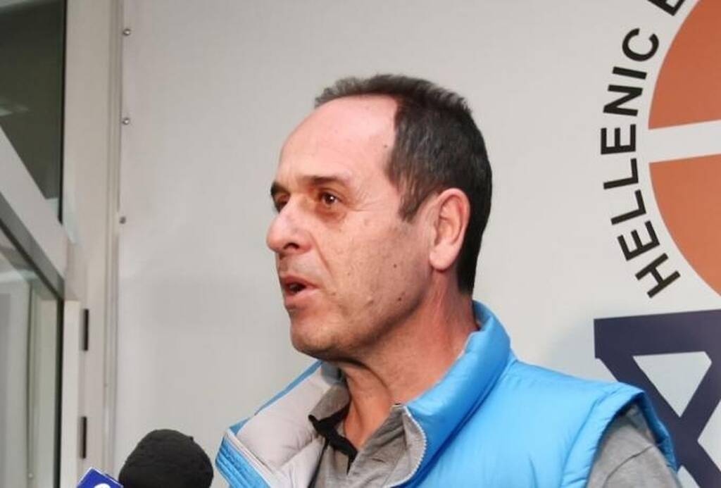 Ξέσπασε για το δημοσίευμα-ντροπή ο γιος του Δημήτρη Καρβέλα - «Ούτε μια συγγνώμη από τον μηχανισμό»