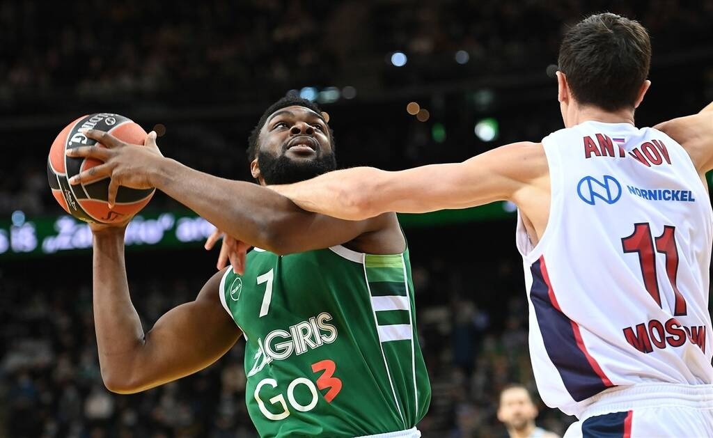 Ζαλγκίρις-ΤΣΣΚΑ 51-73: Έκανε περίπατο με Σβεντ-Μιλουτίνοβ!