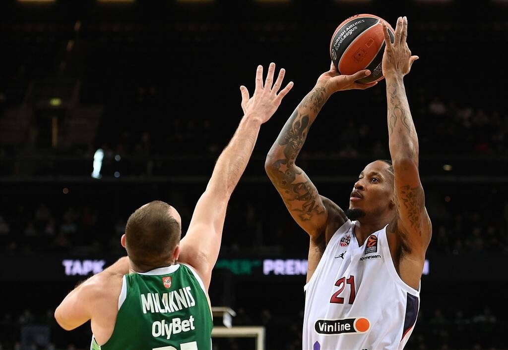 Ζαλγκίρις-ΤΣΣΚΑ 51-73: Έκανε περίπατο με Σβεντ-Μιλουτίνοβ!
