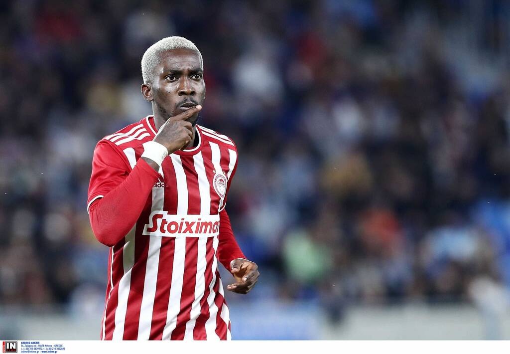 Ολυμπιακός: Σενάρια για Ονιεκούρου - Τι συμβαίνει με τον Νιγηριανό