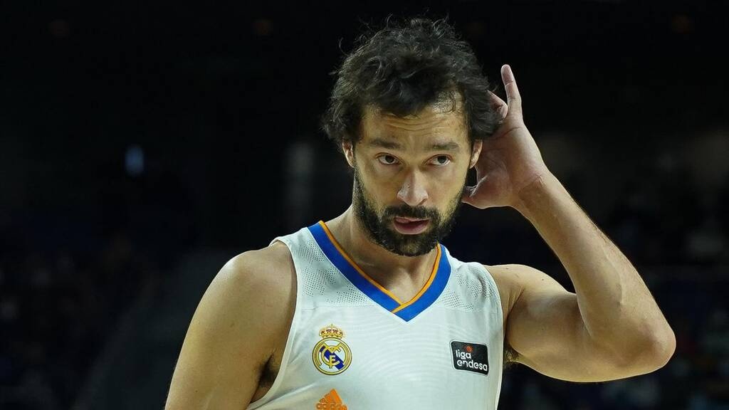 Ρεάλ Μαδρίτης: Άσεμνη χειρονομία Γιουλ στον κόσμο της Μπαρτσελόνα (photos)