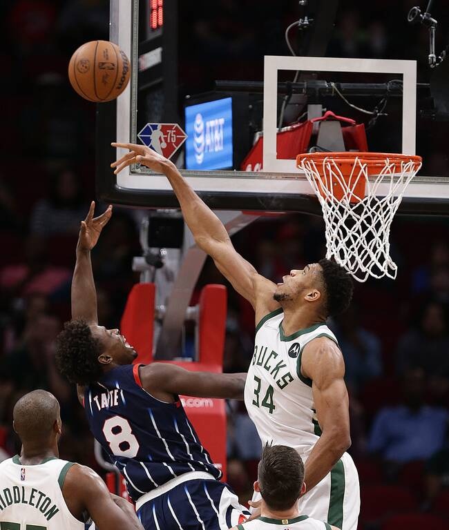 NBA: Διαστημικός Αντετοκούνμπο - Απόδραση για Μπακς από το Χιούστον (photos+video)