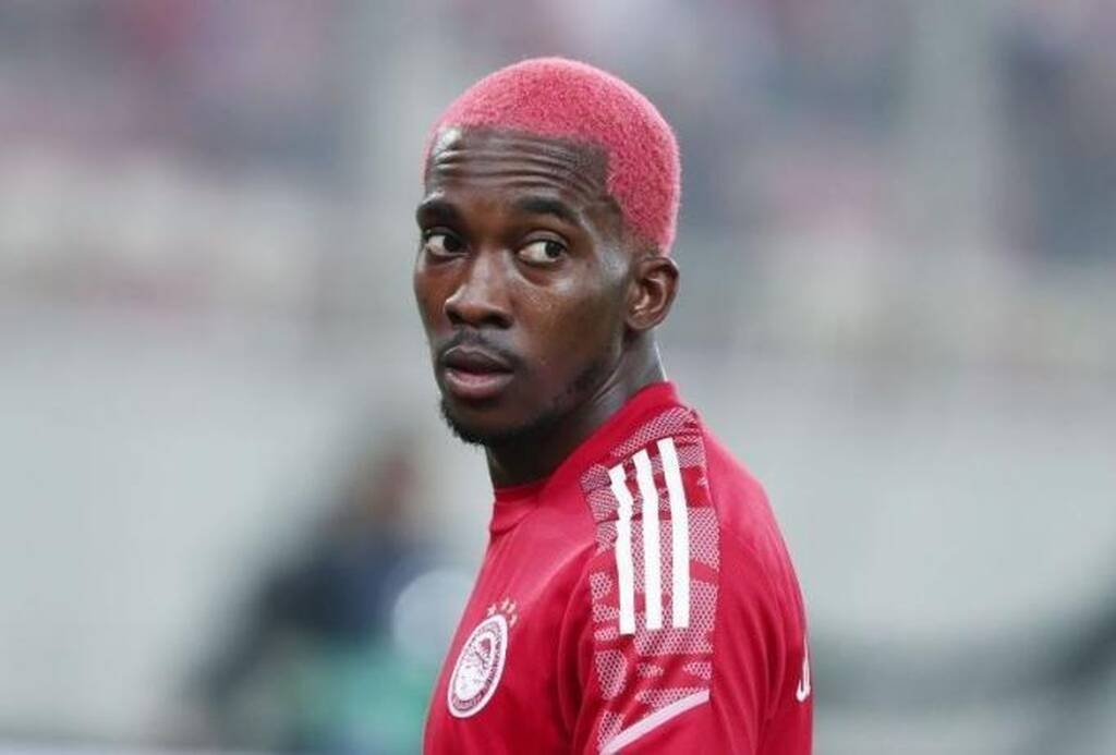 Ολυμπιακός: Σενάρια για Ονιεκούρου - Τι συμβαίνει με τον Νιγηριανό