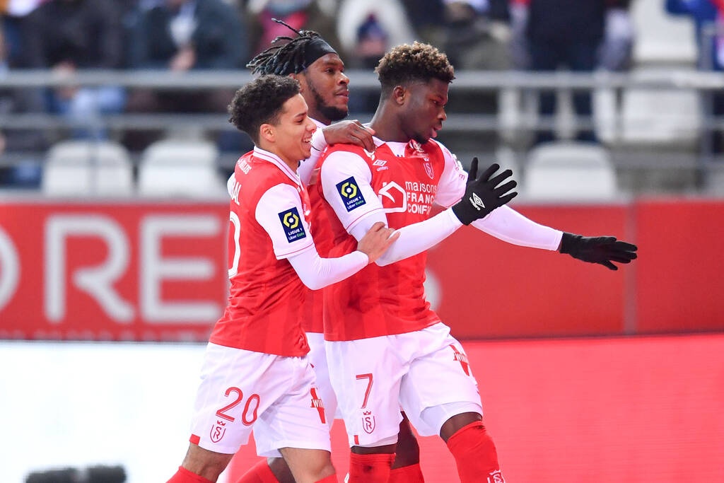 Ligue 1: Η Ρεμς βύθισε κι άλλο τη Σεντ Ετιέν (video+photos)