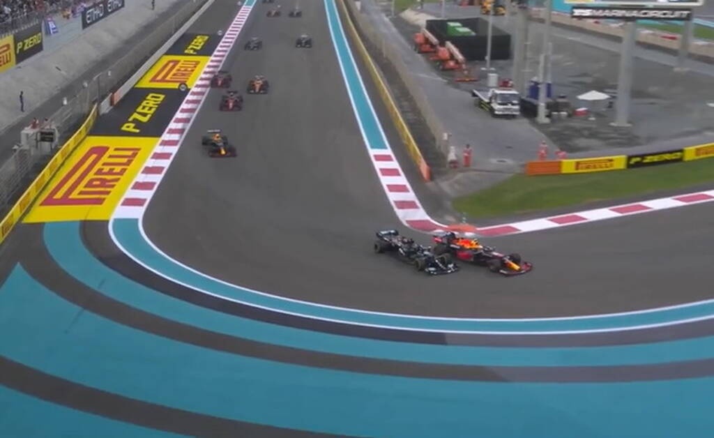 Grand Prix Άμπου Ντάμπι: Χαμός στην εκκίνηση με Φερστάπεν-Χάμιλτον - Τι συνέβη