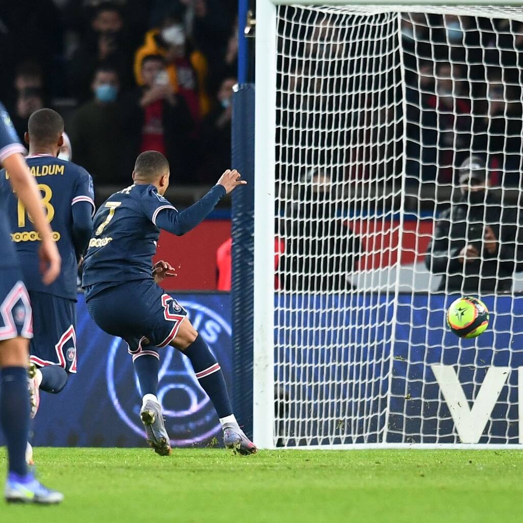 Ligue 1: Ο Εμπαπέ καθάρισε για την Παρί Σεν Ζερμέν το ντέρμπι με τη Μονακό (vid+photos)