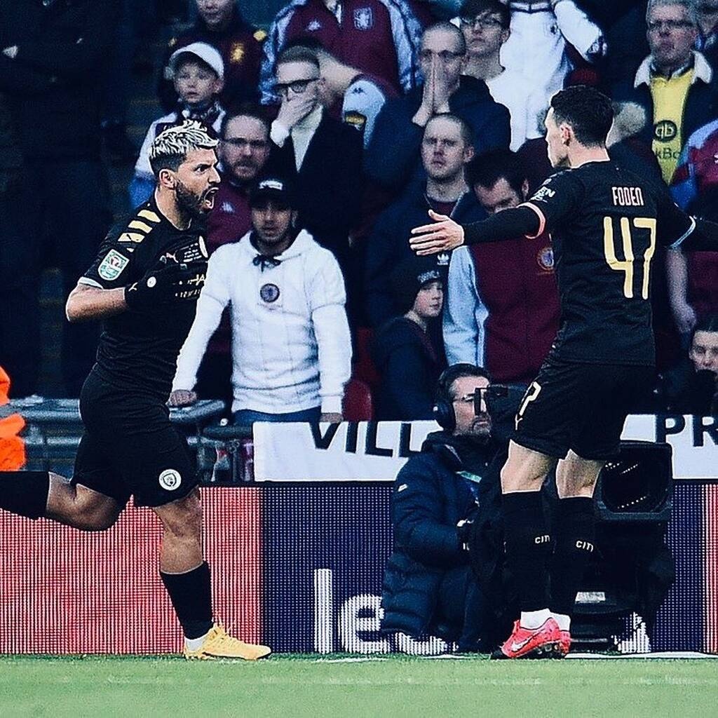 Μάντσεστερ Σίτι: Άγαλμα στον Αγουέρο έξω από το Ετιχάντ! (video+photos)