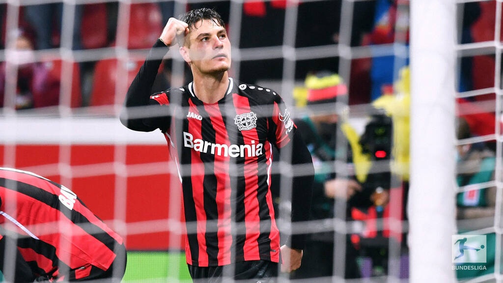 Bundesliga: Ιπτάμενος Χάαλαντ οδήγησε τη Ντόρτμουντ σε άνετη νίκη - 53 γκολ σε 53 ματς! (vid+pics)