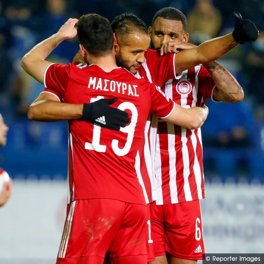 Super League: «Αγρίεψαν» οι διώκτες του Καρλίτος – Άναψε η μάχη των σκόρερ! (photos)