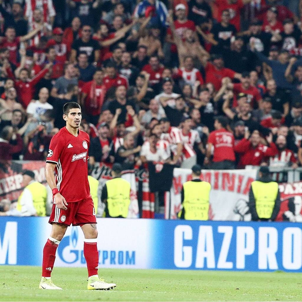 Έλληνας και πρώην του Ολυμπιακού ο αντι-Μανωλάς! (photos)