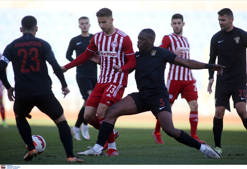 Απόλλων Πόντου-Ολυμπιακός Β 0-0: Σημάδευαν τα δοκάρια οι «ερυθρόλευκοι»