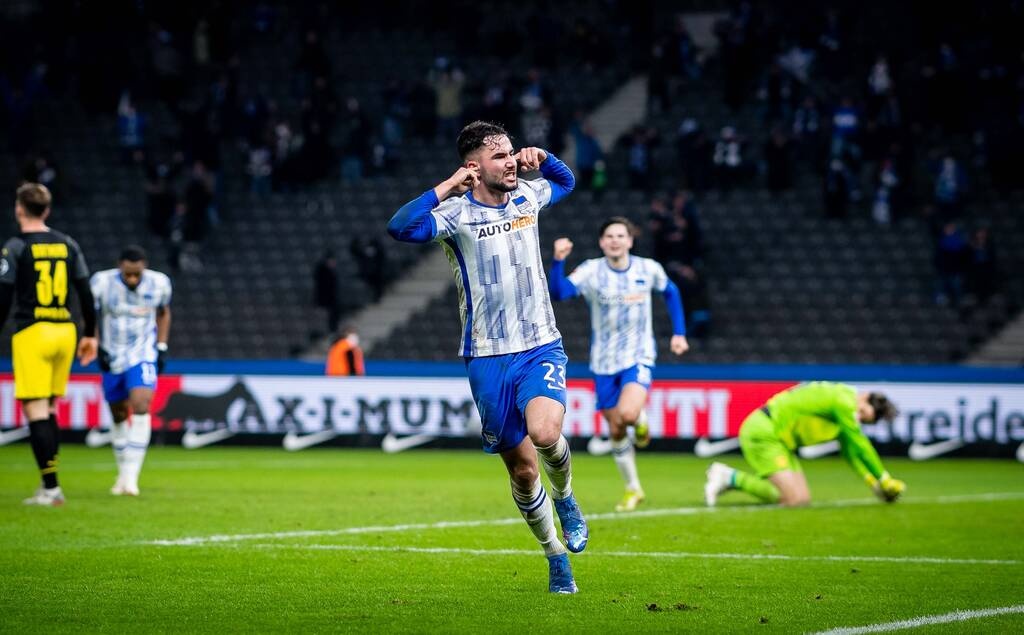 Bundesliga: Η Χέρτα ταπείνωσε την Ντόρτμουντ και δίνει τον τίτλο στην Μπάγερν! (video+photos)