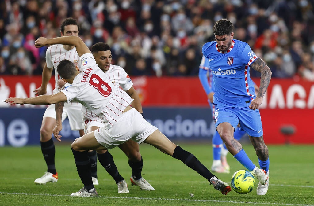 La Liga: Η Σεβίλλη έθεσε νοκ άουτ την Ατλέτικο και κυνηγάει τη Ρεάλ Mαδρίτης! (vid+pics)