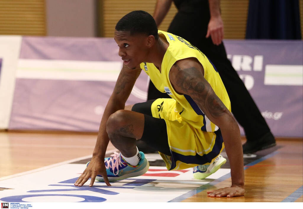 Λαύριο - Ηρακλής 87-71: Με «μαγικό» Κάρτερ επέστρεψε στις νίκες