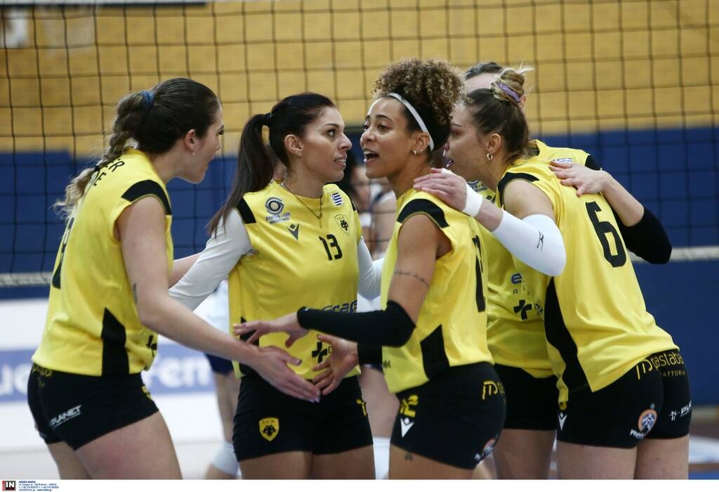 Volley League: Επιστροφή στις νίκες για την ΑΕΚ, στέλνοντας μήνυμα κατά των γυναικοκτονιών (photos)