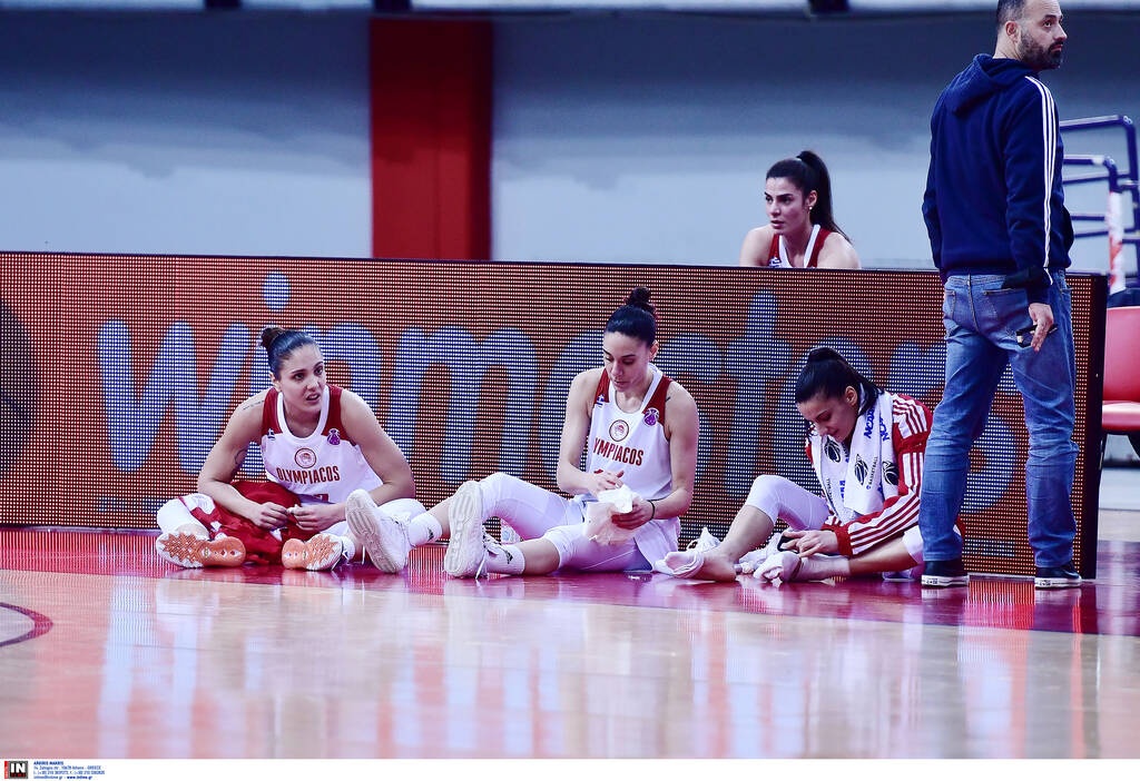 Μπάσκετ γυναικών: Πρόκριση σε άδειο ΣΕΦ για τον Ολυμπιακό (video+photos)