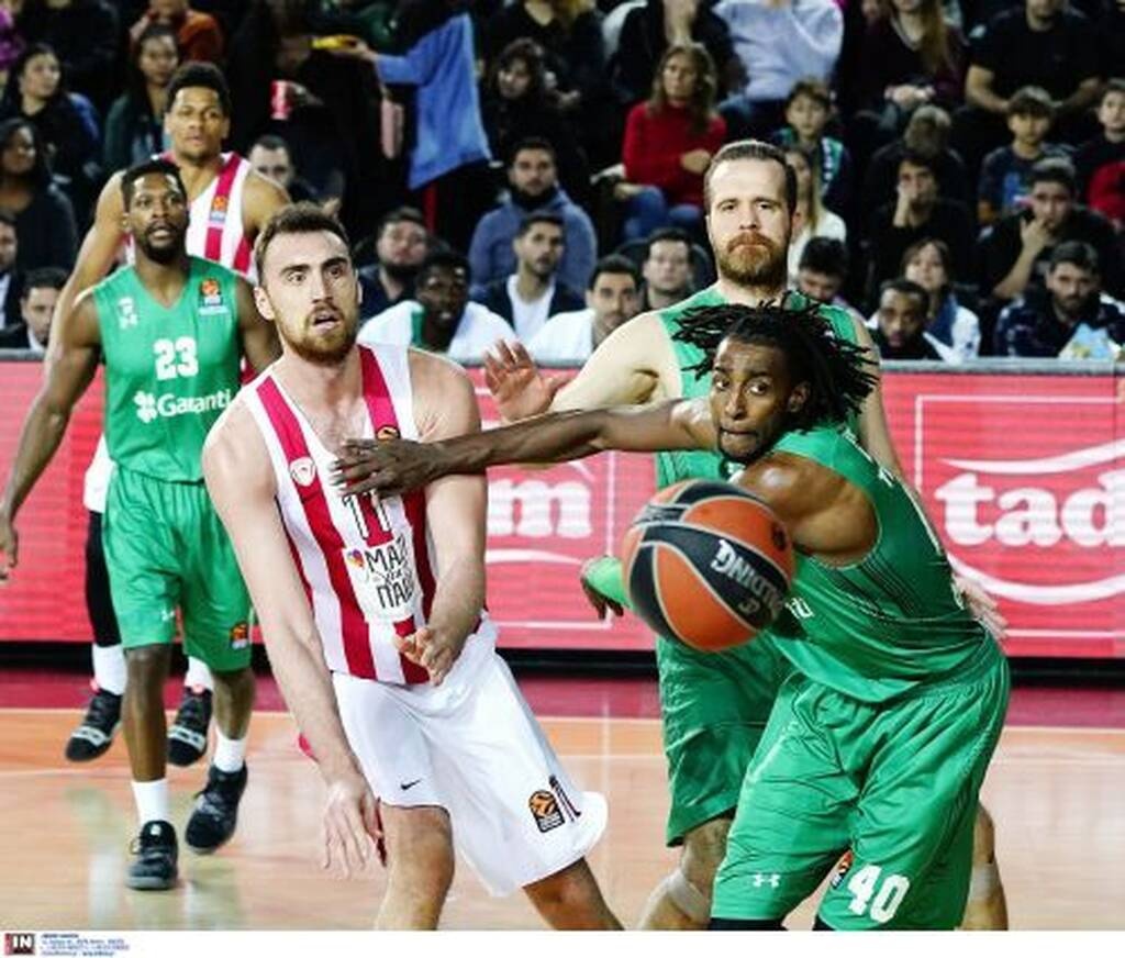 O Έβανς κόντρα στον Ολυμπιακό