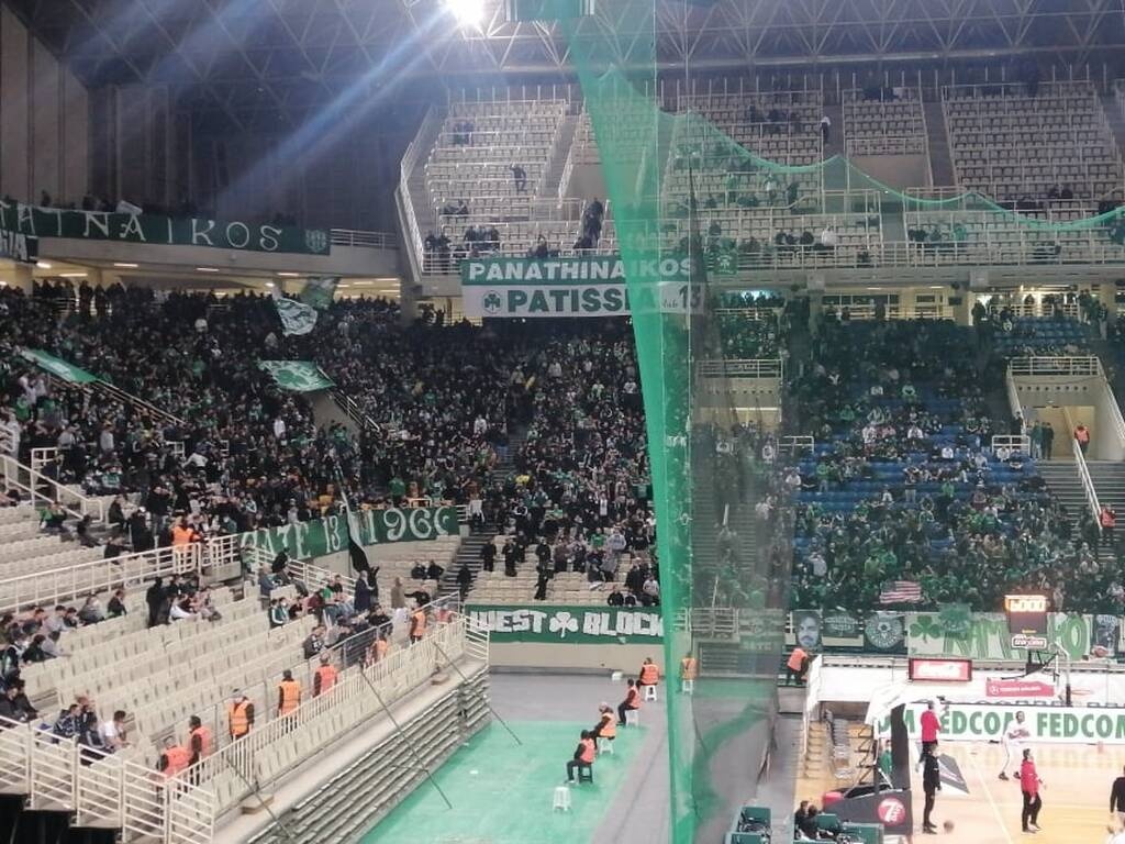 Παναθηναϊκός  ΟΠΑΠ - Ολυμπιακός: «Καυτή» ατμόσφαιρα στο ΟΑΚΑ - Η υποδοχή στις δύο ομάδες (pics+vids)