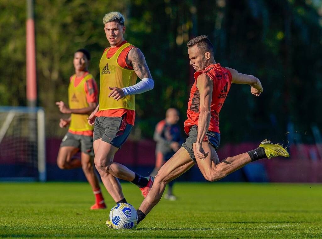 Ολυμπιακός: Κρούση σε Βραζιλιάνο αριστερό μπακ (video+photos)