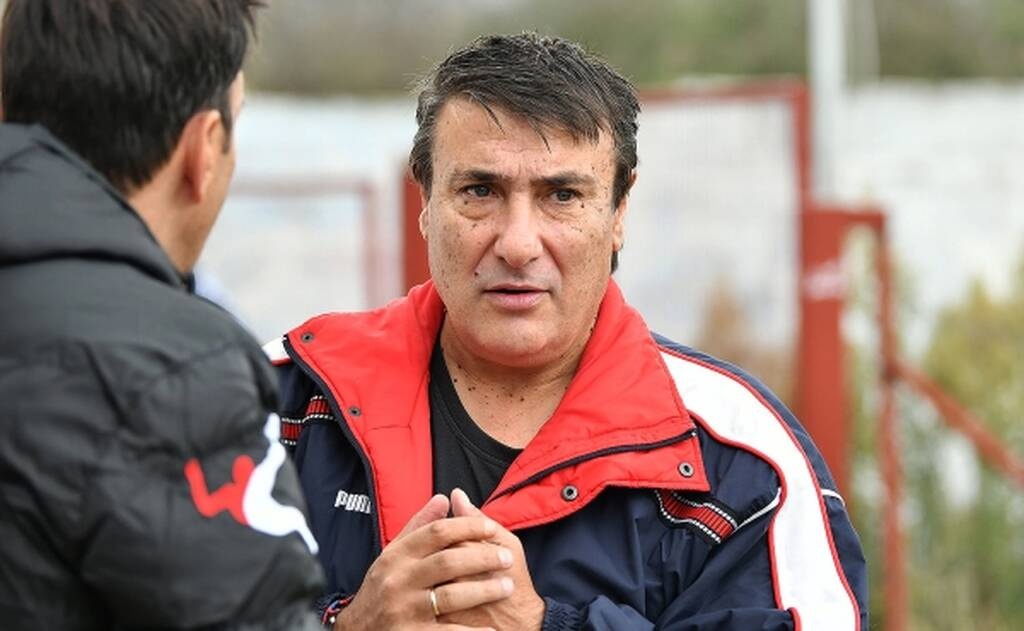 «Τσουνάμι» εξελίξεων στην ΑΕΛ - Παραιτήθηκαν και οι Καραπιάλης, Παραφέστας (photos)
