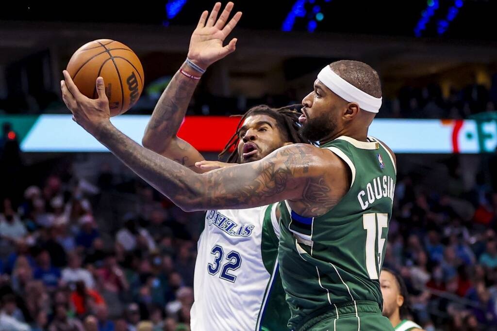 NBA: Πέρασαν από το Ντάλας οι Μπακς (photos+video)