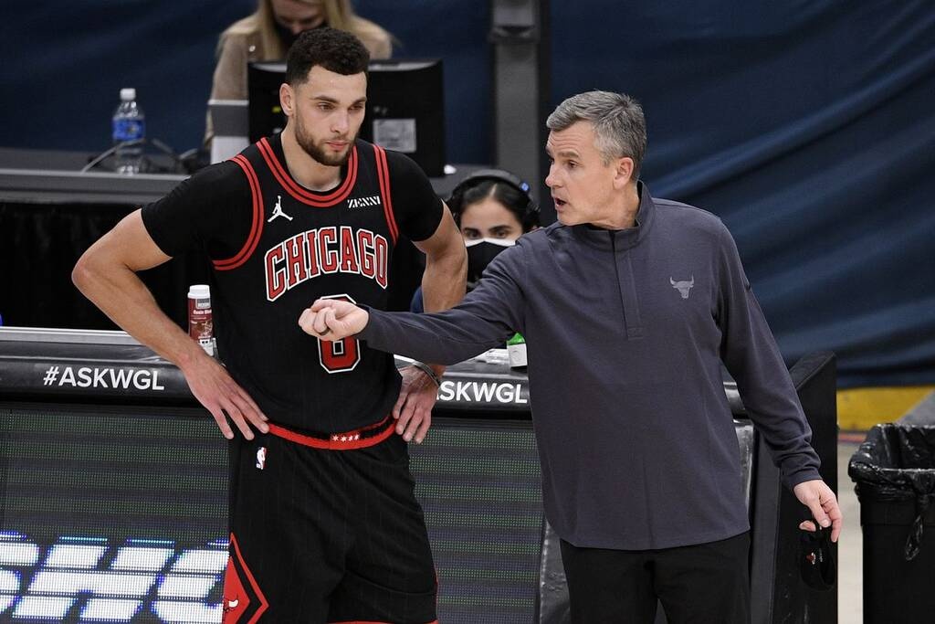 NBA: Σε καραντίνα ο προπονητής των Μπουλς