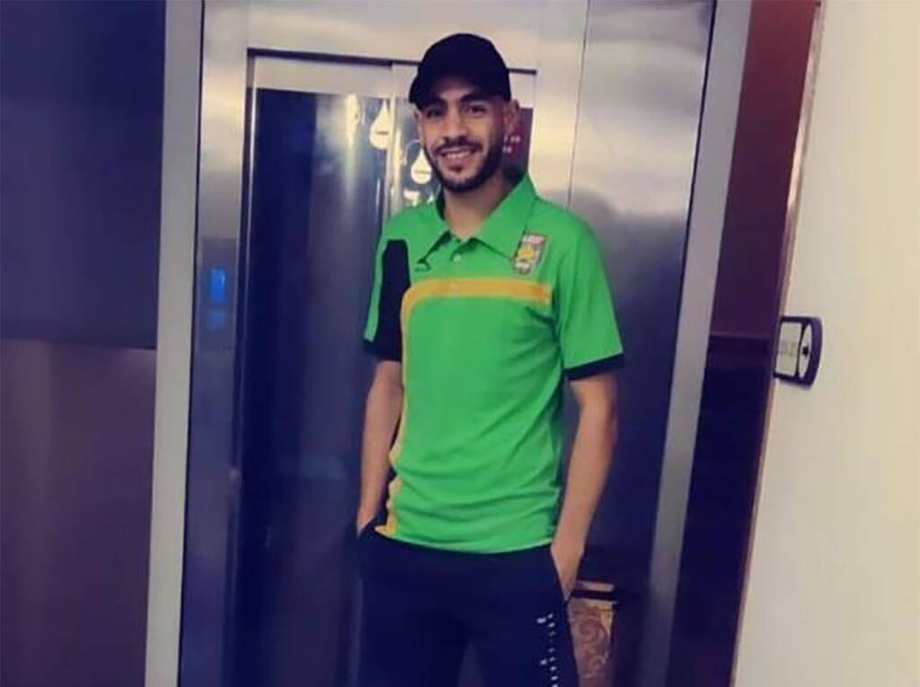 Σοκαριστικές στιγμές - Πέθανε από καρδιακή προσβολή την ώρα του αγώνα (video+photos)