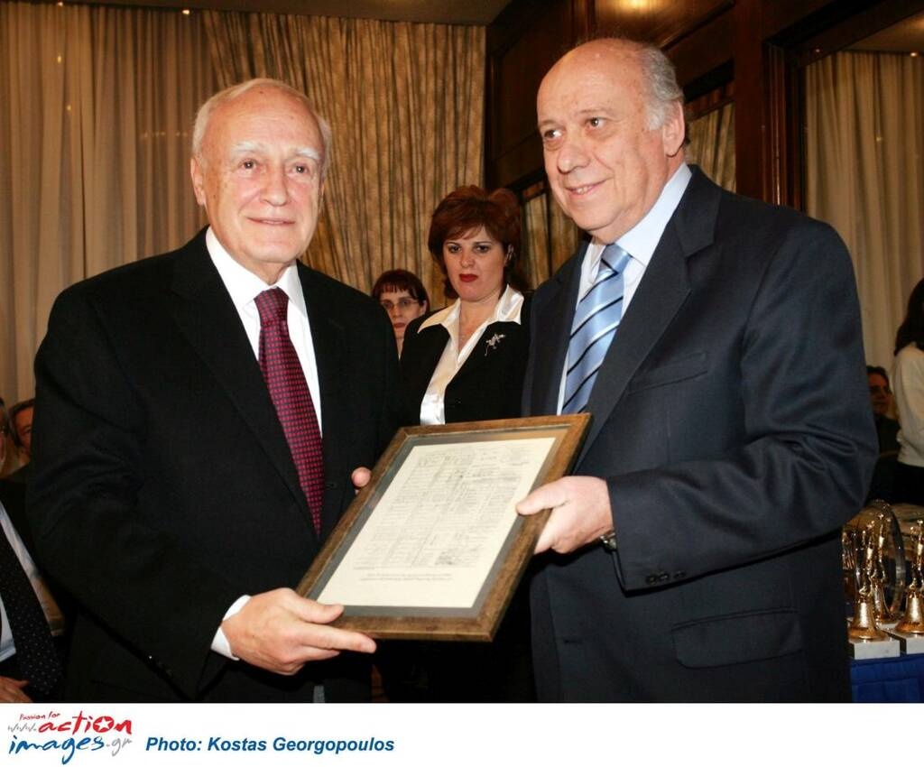 ΕΣΑΠ για Παπούλια: «Το ελληνικό βόλεϊ του χρωστάει πολλά και θα τιμά την προσφορά του» (photos)