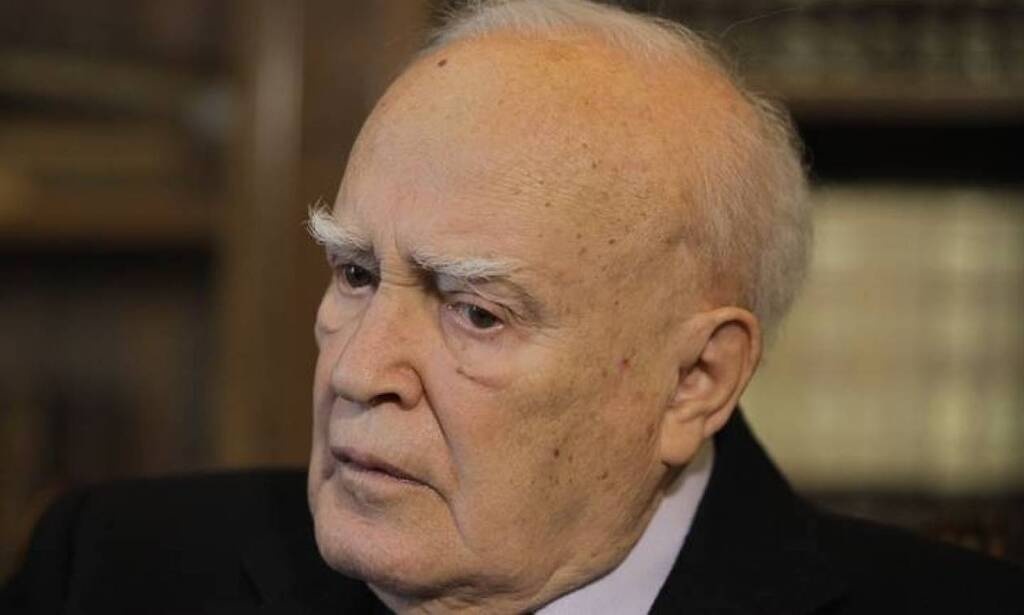 Πέθανε ο πρώην Πρόεδρος της Δημοκρατίας, Κάρολος Παπούλιας (photos)