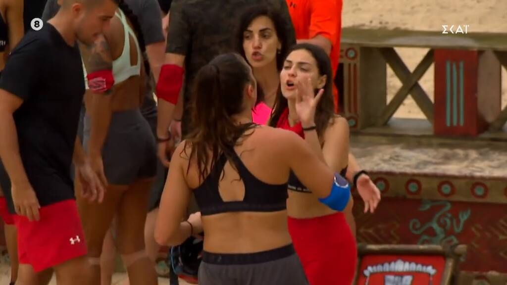 Survivor: Χαμός στον αγώνα ασυλίας - Πήγαν να πιαστούν στα χέρια Βρισηίδα και Ασημίνα (photos+video)