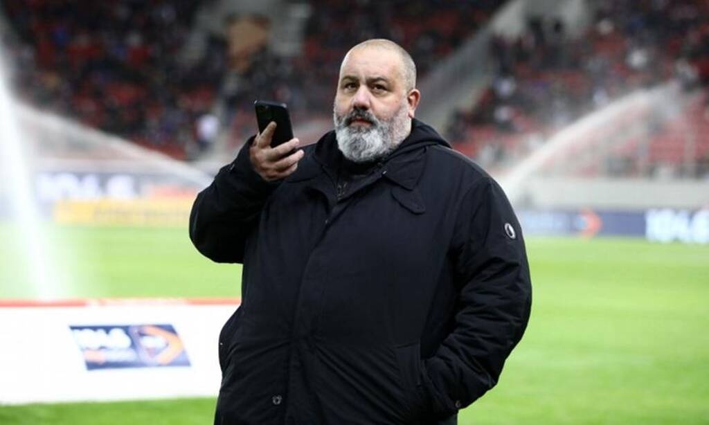 Ολυμπιακός: Έντονη κριτική Καραπαπά για τα μέτρα της κυβέρνησης - «Κλείνουν τα γήπεδα»