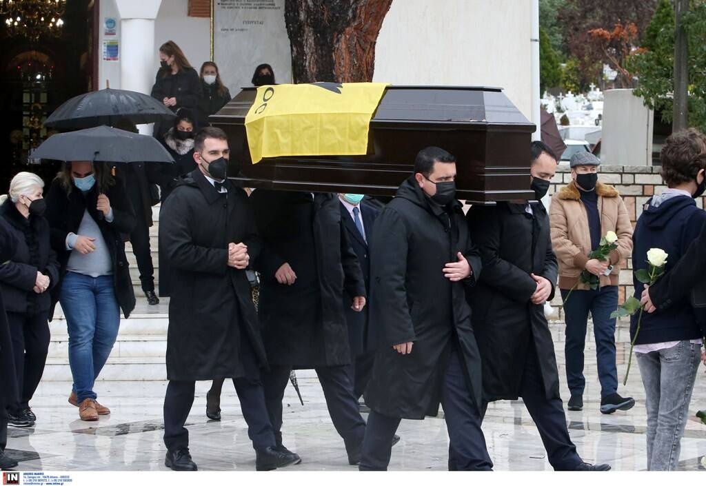 Κηδεία Γενεράκη: Το τελευταίο αντίο στον πρώην πρόεδρο - Με τη σημαία της ΑΕΚ το φέρετρο (photos)